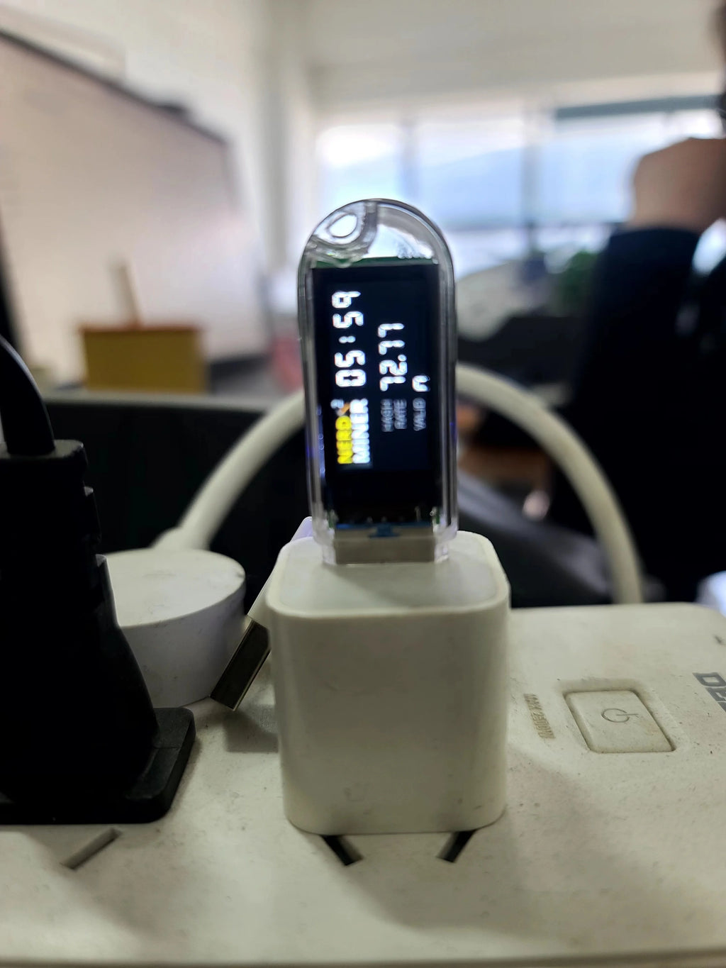 Nerdminer v3 Firmware 1.6.3 Original Board T-display S3 Hashrate 75K/S BTC Lottery Solo Miner Nerd Miner